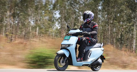  Honda Activa E